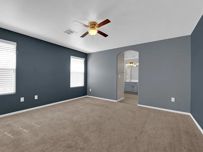 7861 Juniper Forest St — Photo 2