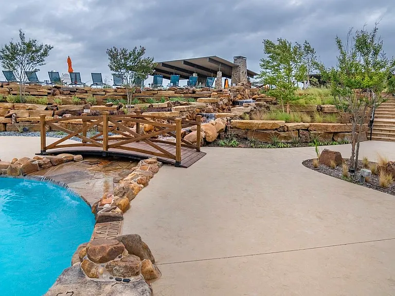 3208 Brady Starr Dr — Photo 26