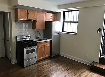 Rented by Salon Realty Corp