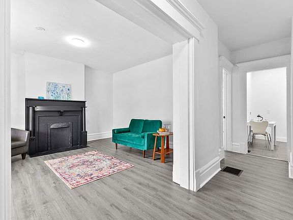 2nd image of 429 S Champion Ave
