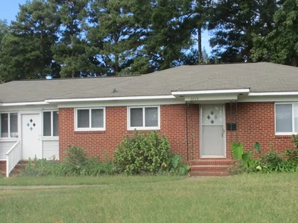 3823 N Sharon Amity Rd, Charlotte, NC 28205