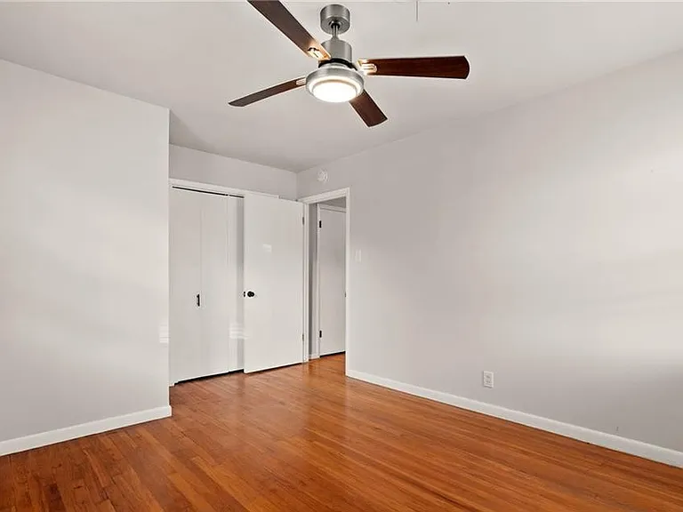 809 Shady Ln — Photo 14