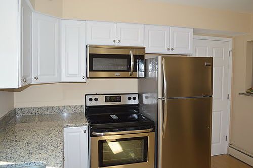 4th image of 3202 Griest Ave