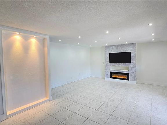 3rd image of 9460 SW 61st Way APT A