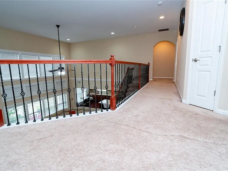 1125 Sonoma Chase — Photo 49