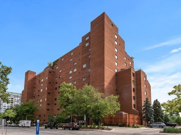 100 2nd St SE APT 804, Minneapolis, MN 55414