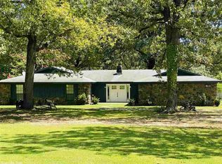 8113 Cross Rd, Pine Bluff, AR 71603