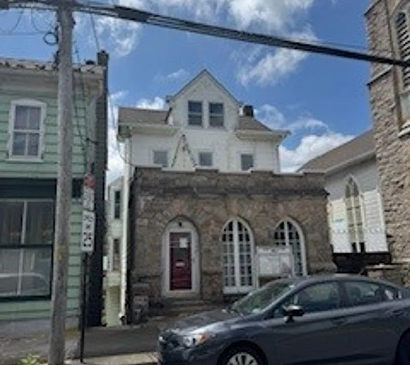 140 E Market Street