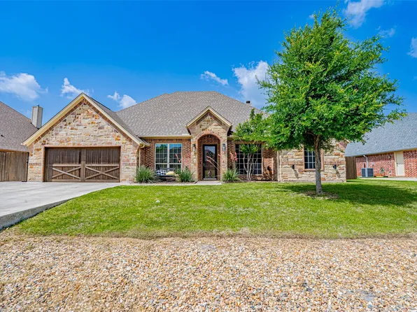 2826 Willow Ridge Cir, Granbury, TX 76049