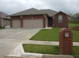 708 Windmill Dr, Ozark, MO 65721