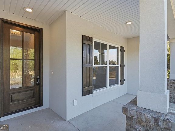 2nd image of 189 Sweetwater Blvd