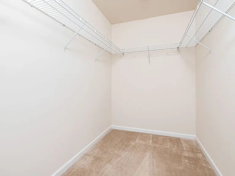 105 Lafferty St — Photo 17