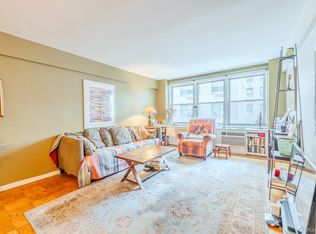 141 E 55th Street #4H, New York (Manhattan), NY 10022