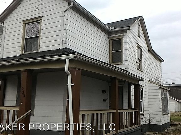 2nd image of 933 W Fairview Ave