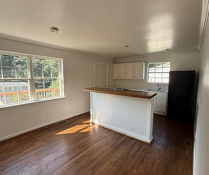 5175 Cornell Dr — Photo 6