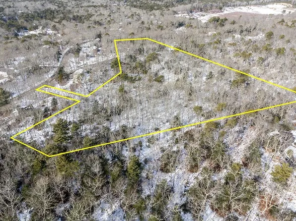 120 Narrow Ln, Charlestown, RI 02813