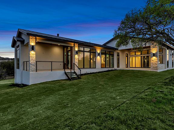 5th image of 316 Azalea Court