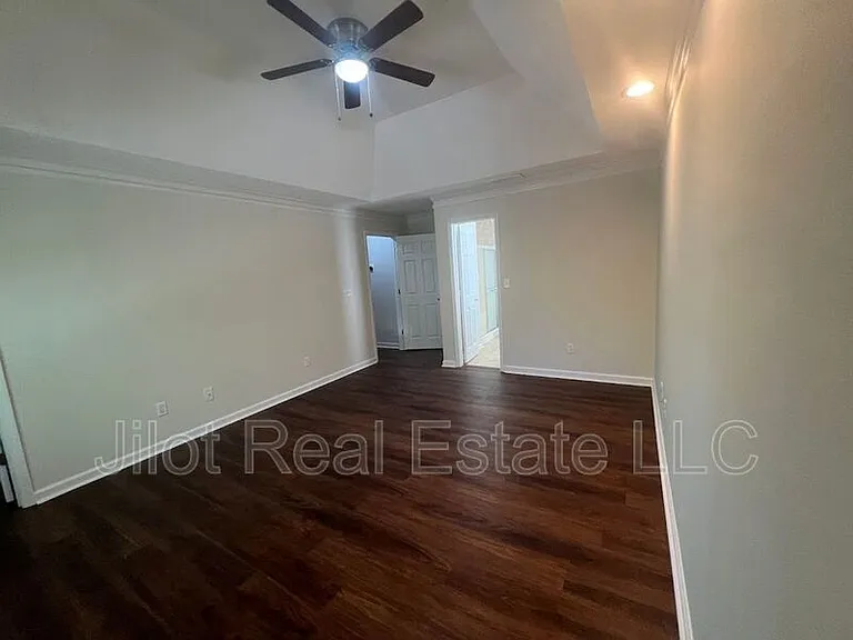 4707 Brazil Wood Ct NW — Photo 9