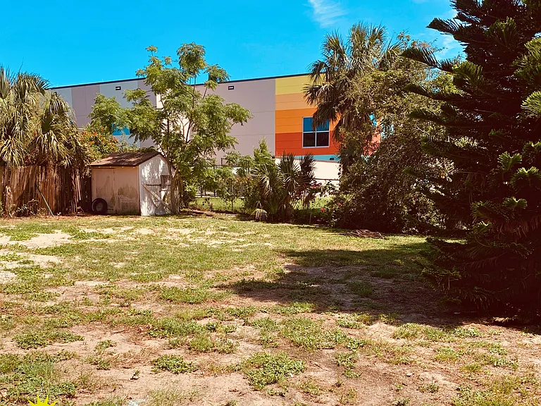 366 Golf Blvd — Photo 22