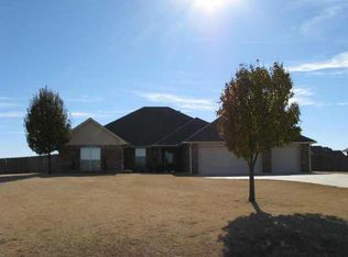 4020 Deer Xing, Edmond, OK 73003