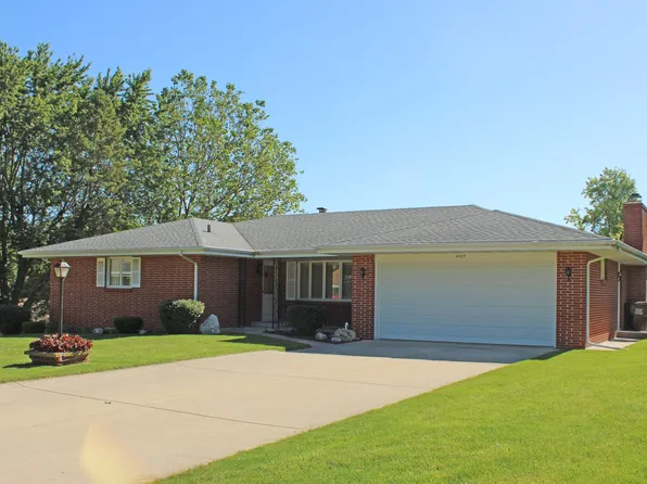 4620 Sequoia Cir, Rockford, IL 61108