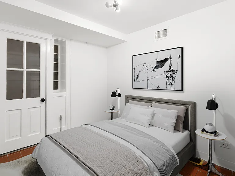 71 Horatio St #1 — Photo 13