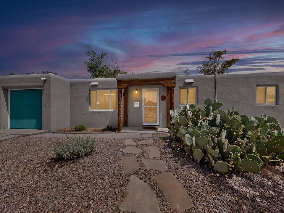 1st image of 5913 La Corrida Rd NE