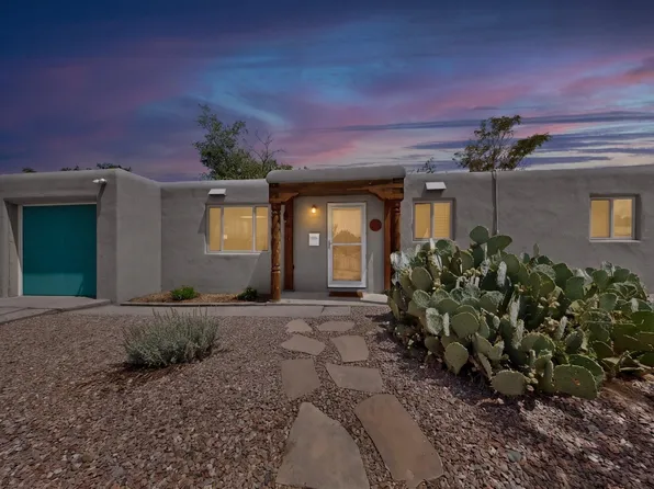 5913 La Corrida Rd NE, Albuquerque, NM 87110