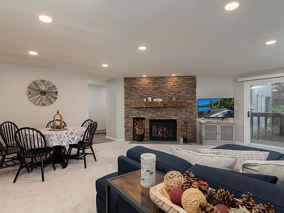 3rd image of 32 Route 103 South #F1