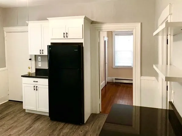 19 Dane St #1, Somerville, MA 02143