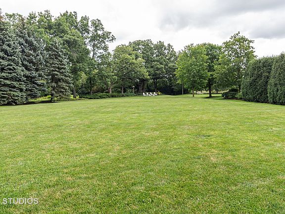 3rd image of 1615 W Broadland Ln Lot 18