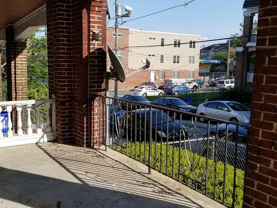 1st image of 4631 Sansom St #3