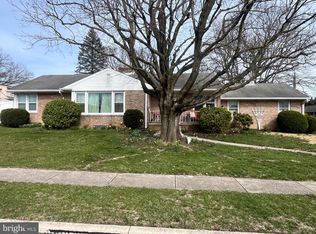 801 McCosh St, Hanover, PA 17331