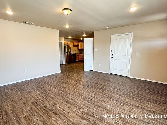 5th image of 2417 N Avenue O