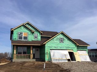 6488 102nd Ave N, Brooklyn Park, MN 55445