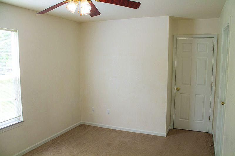 1st image of 1691-1693 N Doulton Dr #1693