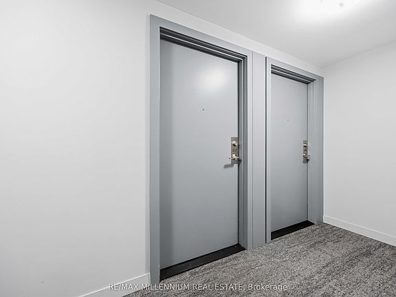 4th image of 859 The Queensway #217