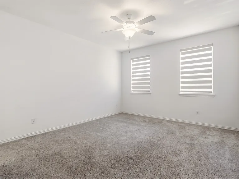 239 Goodson Dr — Photo 17
