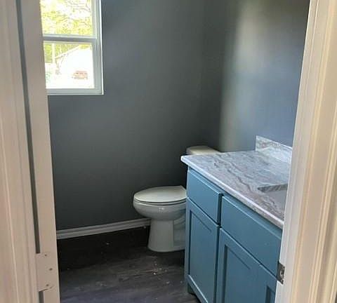 4th image of 3320 Polk St