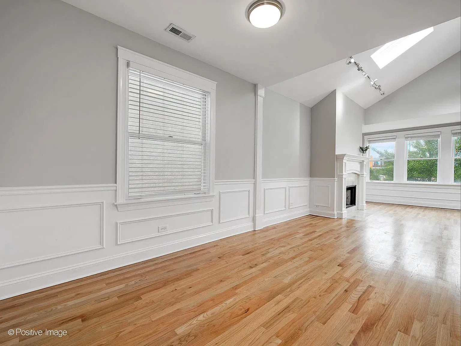 2 bed, 2.0 bath, $4,200 — Photo 4
