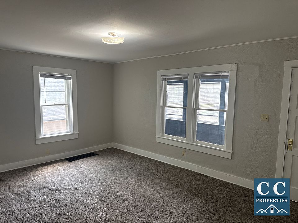 1st image of 1210 Floyd Blvd