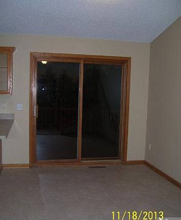 4th image of 24461 Oldfield Ave