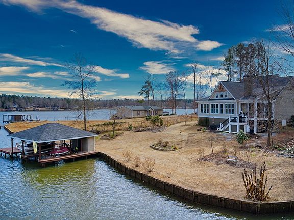 2nd image of 109 Rock Lake Dr
