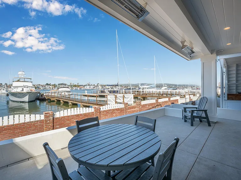 413 E Edgewater Ave — Photo 42