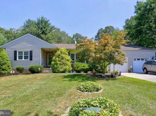 7895 Whites Cove Rd, Pasadena, MD 21122