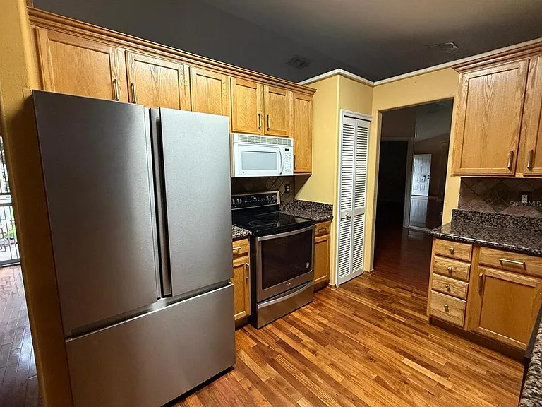 2430 Coco Bay Cir — Photo 4