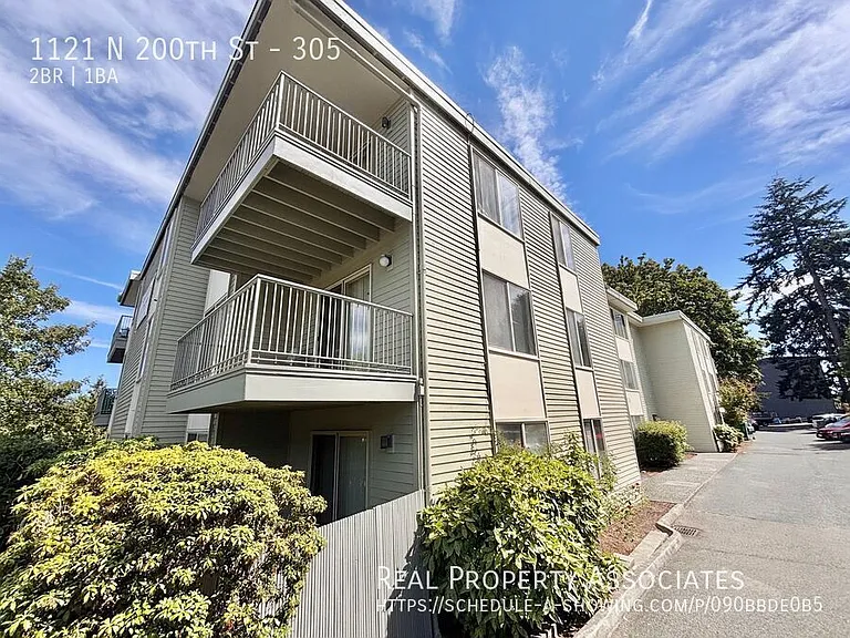 1121 N 200th St #305 — Photo 2