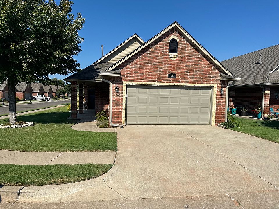 1st image of 1217 SW 85th Ter