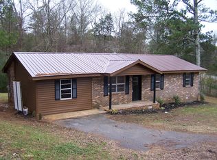 28 Twin Lake Dr, Russellville, AL 35653