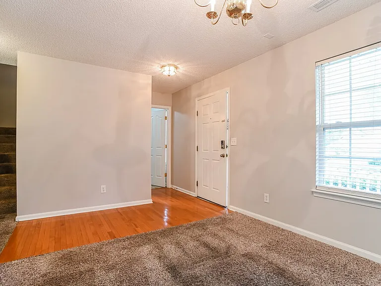 9361 Golden Pond Dr — Photo 6